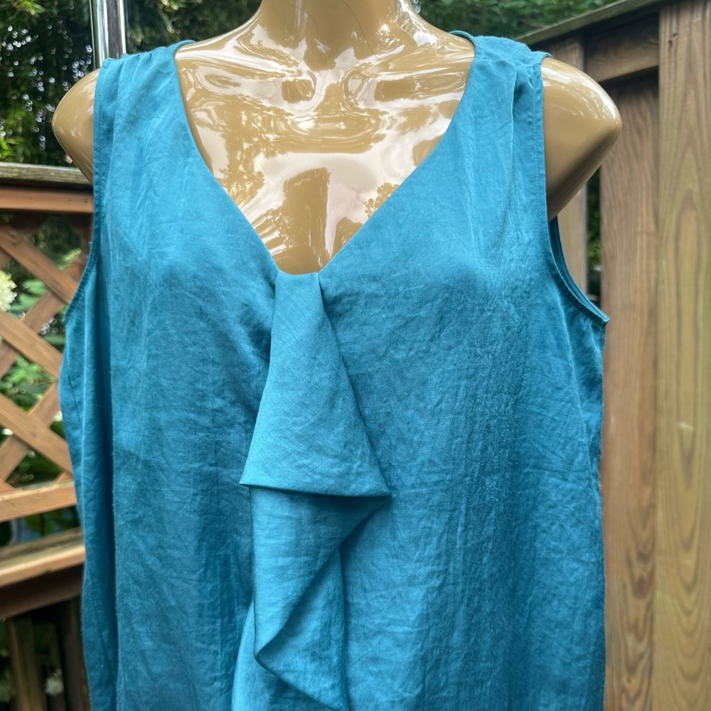 Sleeveless dressy blouse turquoise